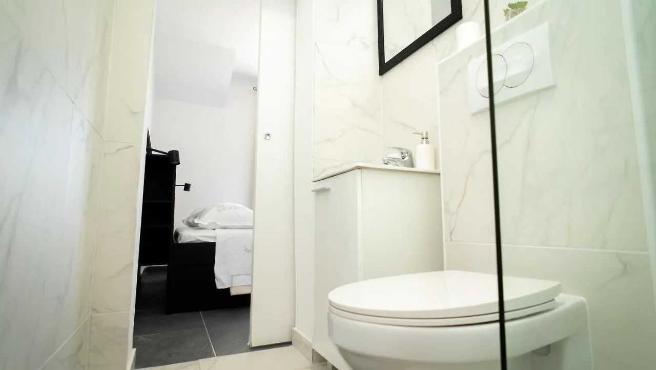 Apartman A2 S Vlastitim Bazenom Appartement Trogir Kroatië