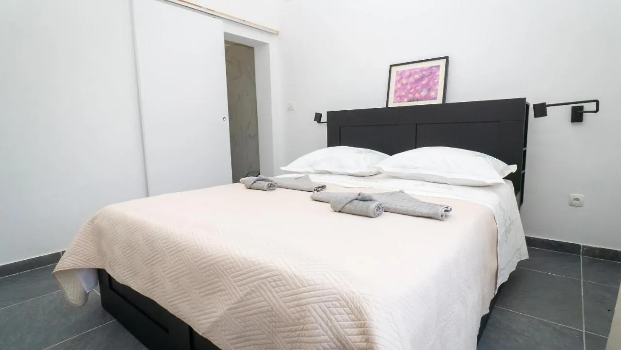 Apartman A2 S Vlastitim Bazenom Appartement Trogir